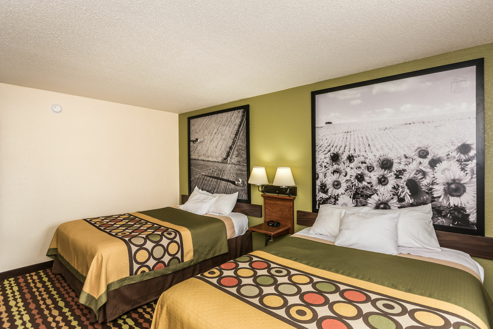 Hotel Super 8 By Wyndham Grand Forks Exterior foto