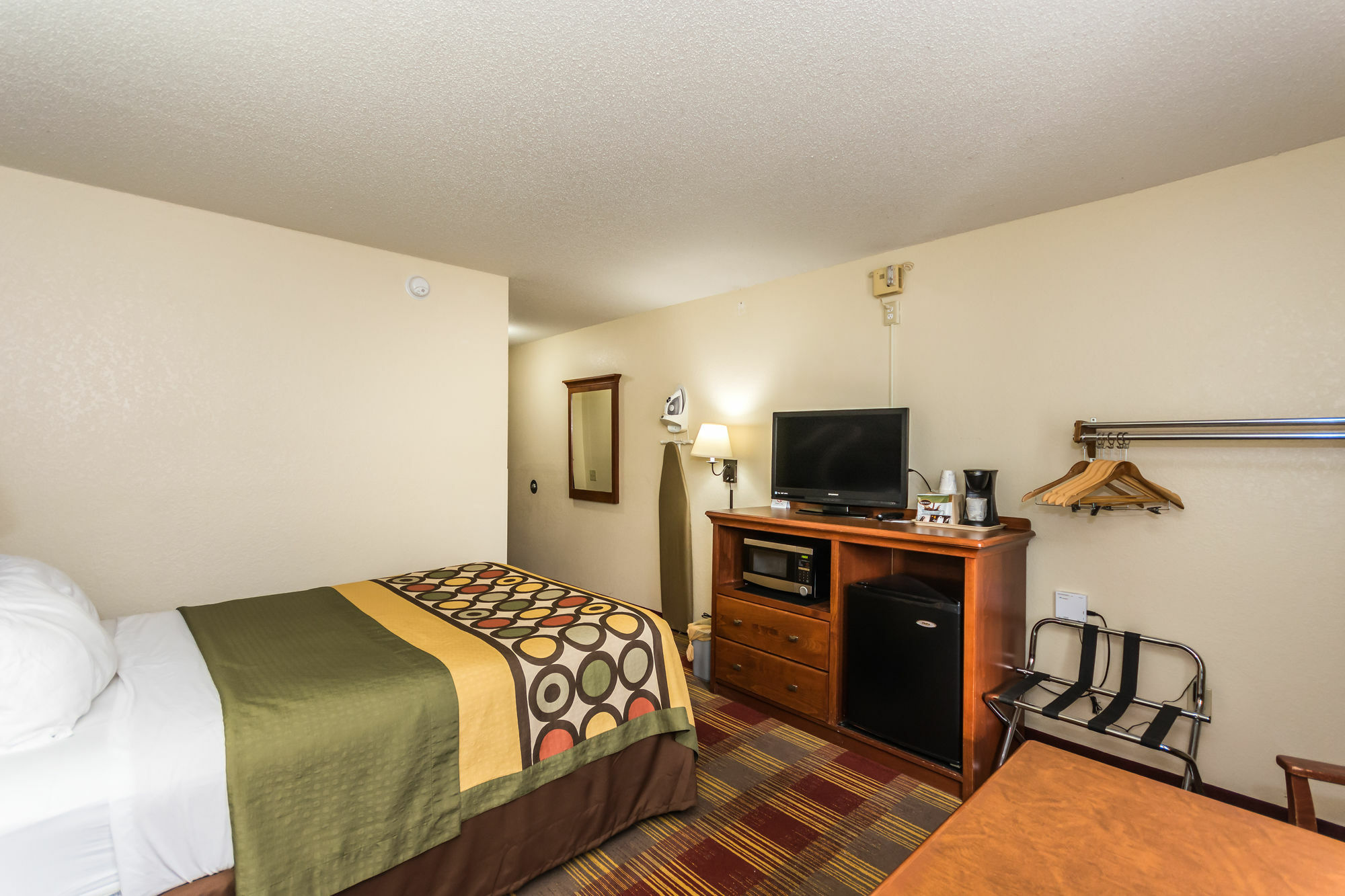 Hotel Super 8 By Wyndham Grand Forks Exterior foto